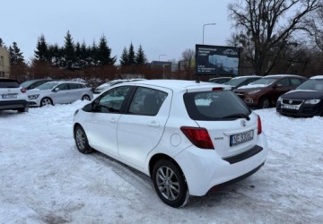 Toyota Yaris III Hatchback 5d Facelifting 1.0 VVT-i 69KM 2014 Toyota Yaris Toyota Yaris Benzyna 70KM, zdjęcie 4