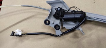 MERCEDES W212 НАПРАВЛЯЮЩАЯ ПРИВОДА РОЛЬСТАВНИ СПРАВА СЛЕВА