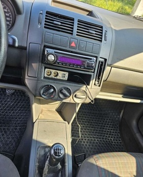 Volkswagen Polo IV Hatchback 1.2 i 54KM 2002 Volkswagen Polo Volkswagen Polo 1.2 Benzyna 54KM, zdjęcie 12