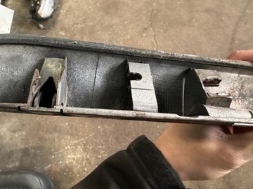 Крышка багажника TOYOTA AVENSIS T25 универсал