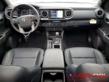 Toyota Tacoma II 2023 Toyota Tacoma _DOUBLE CAB_4x4_V6_3.5 L_278 km_2023r 3.5 Benzyna 278KM, zdjęcie 6