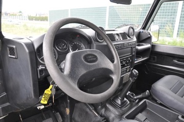 Land Rover Defender III 90 Hard Top 2.4 TD4 122KM 2011 Land Rover Defender Krajowy 100% Bezwypadkowy I Właściciel 2 Osobowy, zdjęcie 3