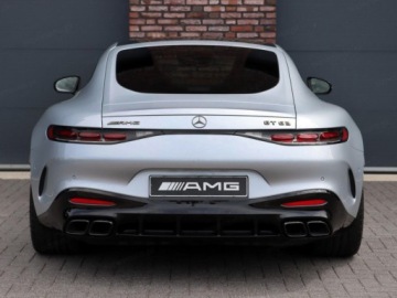 Mercedes AMG GT C190 Coupe 4d Facelifting 4.0 63 585KM 2025 AMG GT 63 4Matic+ Coupe 4.0 (moc 585 KM) 2025, zdjęcie 2