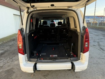 Opel Combo E Kombivan 1.5 Diesel 131KM 2022 Opel Combo Life Niepełnosprawnych inwalida, zdjęcie 4