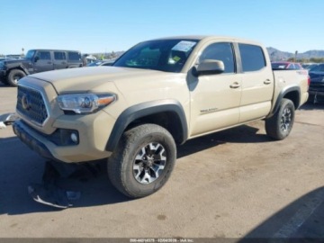 Toyota Tacoma II 2019 Toyota Tacoma TOYOTA TACOMA TRD OFF ROAD 3.5 Benzyna 282KM, zdjęcie 6