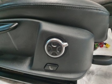 AUDI A4 B9 8W 2017 ПОЛУКОЖАНЫЕ СИДЕНИЯ, СИДЕНЬЯ С ПОДОГРЕВОМ И МАССАЖЕМ, ОТЛИЧНОЕ СОСТОЯНИЕ, ЕС