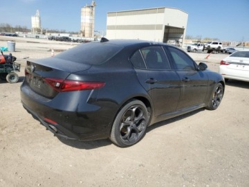 Alfa Romeo Giulia II Sedan 2.0 TBi 280KM 2017 Alfa Romeo Giulia TI Q4 2017 2.0l 2.0 Benzyna 280KM, zdjęcie 3