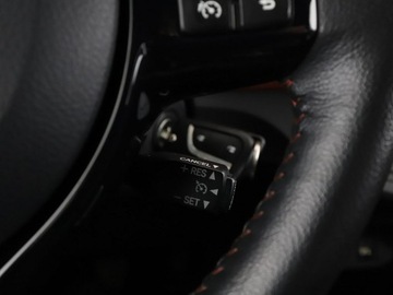 Toyota Yaris III Hatchback 5d Facelifting 2017 1.5 Dual VVT-iE 111KM 2018 Toyota Yaris klima-auto kamera Bluetooth tempomat, zdjęcie 28