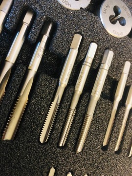 Фанар Набор метчиков и плашек М3-М12 CZB-29