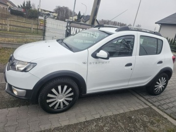Dacia Sandero II Hatchback 5d TCe  90KM 2014 Dacia Sandero Stepway * Lift * Nawigacja 09 benz, zdjęcie 4