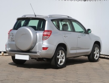 Toyota RAV4 III MPV 2.0VVT-i Multidrive S 158KM 2010 Toyota RAV 4 2.0 VVT-i, GAZ, Klima, Parktronic, zdjęcie 4