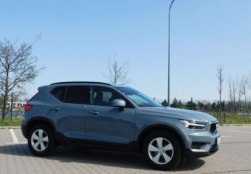 Volvo XC40 2022 Volvo XC 40 z Gwarancja Bezwypadkowy Kamera Podgrzewane Fotele 1.5 Benzyna, zdjęcie 31