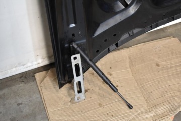 Priekinis variklio dangtis + vyriai MERCEDES GLS X167 1 A1678801500 – nuotrauka 6
