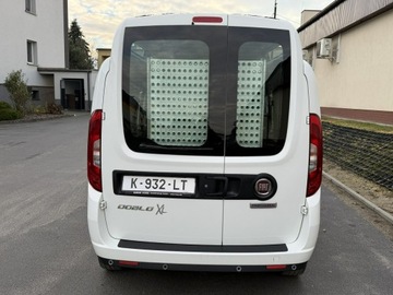 Fiat Doblo IV 1.6 MultiJet 120KM 2021 Fiat Doblo 1.6 Diesel 120KM Dla Niepełnosprawnych, zdjęcie 4