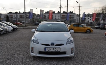 Toyota Prius III 2009 Toyota Prius 1.8 Hybryda 136KM, zdjęcie 2