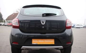 Dacia Sandero II Hatchback 5d TCe  90KM 2015 Dacia Sandero Stepway Kupuj Taniej. Tylko 90tys.km. Benzyna 90KM, zdjęcie 5