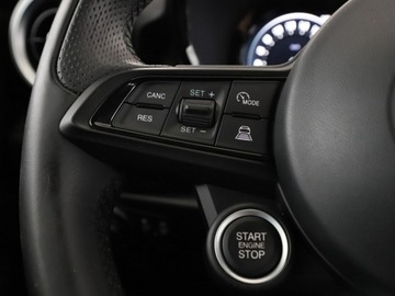 Alfa Romeo Tonale 2022 Alfa Romeo Tonale mHEV automat full LED skóra, zdjęcie 31