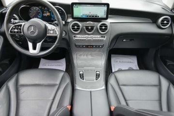 Mercedes GLC C253 SUV Facelifting 2.0 220d 194KM 2019 Mercedes-Benz GLC MERCEDES GLC 220D 4MATIC 194KM AMG LED Panorama Gwarancj, zdjęcie 16