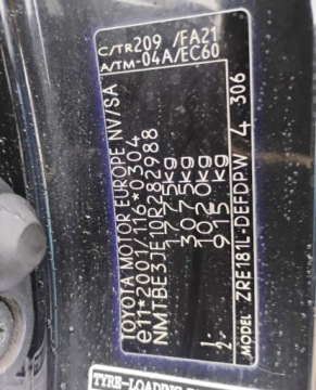 Toyota Corolla XII Sedan 1.6 Valvematic Dual VVT-i 132KM 2019 Toyota Corolla 2019r, 1.6 Benzyna. Uszkodzone boki. Jezdzi. 1.6 Benzyna, zdjęcie 20