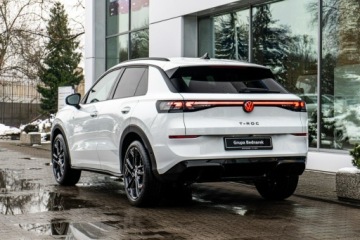 Volkswagen T-Roc I SUV Facelifting 1.5 TSI ACT 150KM 2026 Volkswagen T-Roc R-Line 1.5 eTSI 150 KM DSG DEMO, zdjęcie 5