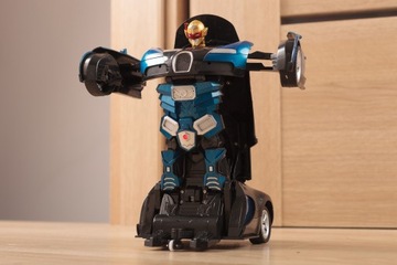 AUTO ROBOT 2w1 SAMOCHÓD ZDALNIE STEROWANY PILOT