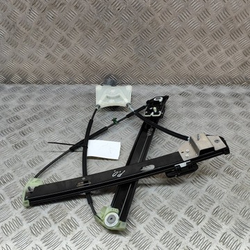 VOLKSWAGEN T-ROC 2023 PŘEDNÍ STRANA PRAVÁ ELELKTRICKÝ ZVEDÁK OKNO DVEŘE