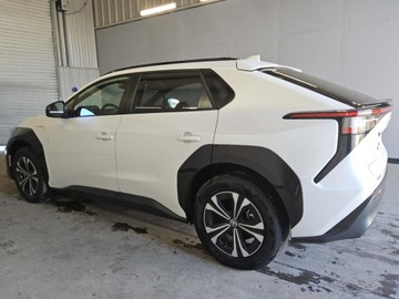 Toyota 2024 Toyota bZ4X 2024 TOYOTA BZ4X XLE Elektryczny 201KM, zdjęcie 2