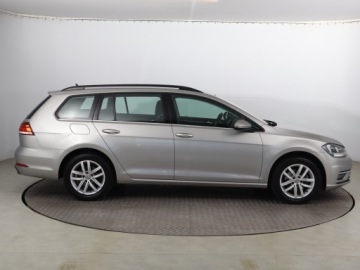 Volkswagen Golf VII Variant 1.4 TSI BlueMotion Technology 125KM 2017 VW Golf 1.4 TSI, Salon Polska, Serwis ASO, zdjęcie 5