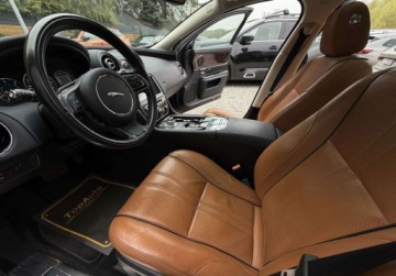 Jaguar XJ VII X351 2015 Jaguar XJ LIFT 3.0 V6 JAK NOWY fabryczny lakier 55 000kmLEDBRUTTO VAT23, zdjęcie 16