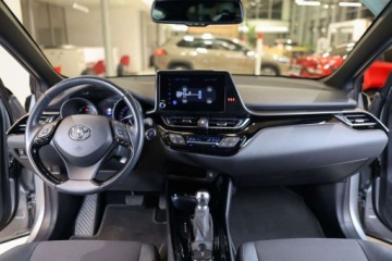 Toyota C-HR I Crossover Facelifting 1.8 Hybrid 122KM 2022 Toyota C-HR 1.8 Hybrid Style 1.8 Hybryda 122KM, zdjęcie 5