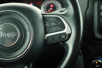 Jeep Renegade SUV 1.4 MultiAir 140KM 2017 Jeep Renegade 1.4 MultiAir, Salon Polska, zdjęcie 13