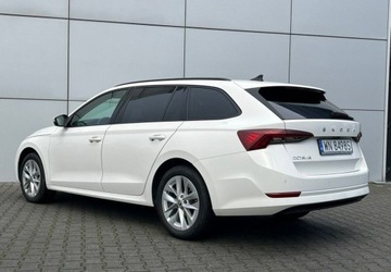 Skoda Octavia IV Kombi 2.0 TDI 115KM 2023 Skoda Octavia Automat DSG Kamera Parktronic Led Navi Tempomat FV23, zdjęcie 9