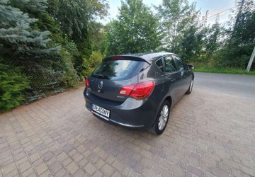 Opel Astra J GTC 1.7 CDTI ECOTEC 110KM 2013 Opel Astra Opel Astra 1.7 CDTI DPF Exklusiv 1.7 Diesel 110KM, zdjęcie 5
