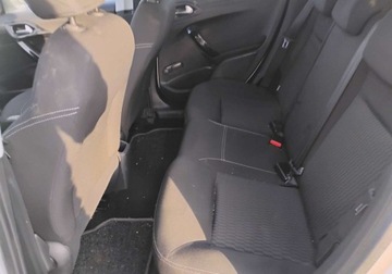Peugeot 208 I 2016 Peugeot 208 2016r, 1.2 Benzyna. Lekko uszkodzony prawy przod. Jezdzi. 1.2, zdjęcie 8