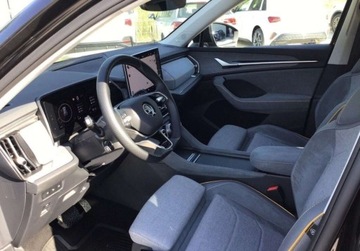 Skoda Kodiaq II SUV 2.0 TDI SCR 193KM 2024 Skoda Kodiaq Selection 7 osobowy 4x4, FV 23, Hak, ACC, GPS, DCC, Kamera 36, zdjęcie 5