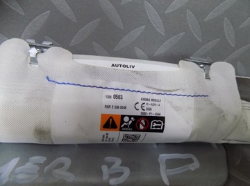 ZÁVĚS ULOŽENÍ PRAVÁ OPEL MERIVA II B ORIGINÁLNÍ