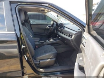 Mitsubishi Outlander III 2023 Mitsubishi Outlander 2023 MITSUBISHI OUTLANDER PHEV SE S-AWC 2.4 Hybryda, zdjęcie 17