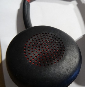НАУШНИКИ Poly Plantronics Voyager Focus Poly B825