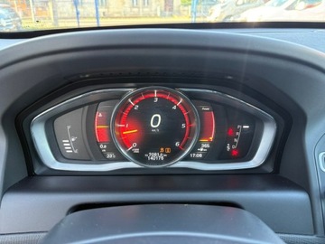 Volvo XC60 I SUV Facelifting 2.4 D4 190KM 2017 Volvo XC 60 2.4 D4 AWD Summum Navi Skóra Pano, zdjęcie 15
