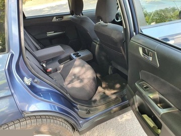 Subaru Forester III 2011 Subaru Forester 2.0D VR 000 Euro5 147 KM 2011r, zdjęcie 16