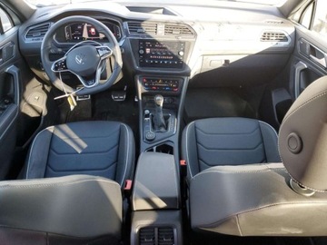 Volkswagen Tiguan III 2024 Volkswagen Tiguan SEL R-Line Black 2024 2.0l 2.0 Benzyna 184KM, zdjęcie 8