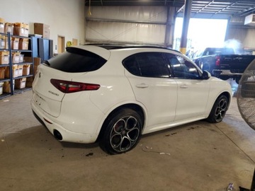 Alfa Romeo Stelvio SUV Facelifting 2.0 Turbo 280KM 2021 Alfa Romeo Stelvio TI 2021 2.0l 2.0 Benzyna 280KM, zdjęcie 3