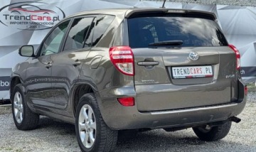 Toyota RAV4 III MPV Facelifting 2.0 Valvematic 158KM 2011 Toyota RAV4 2.0 158 KM 4x4 bezwypadkowa serwisowana Oplacona 2.0 Benzyna, zdjęcie 20
