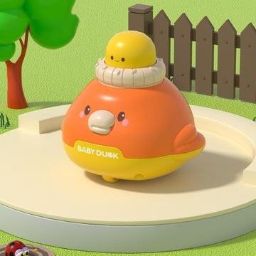 Игрушечная машинка с откатным механизмом. Занятия в помещении. Игрушка.