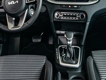 Kia Ceed III Kombi Facelifting 1.5 T-GDI 140KM 2025 KIA Cee&#039;d 1.5 T-GDI DCT Combi 140KM 2025, zdjęcie 7