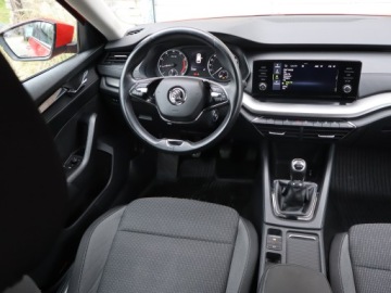 Skoda Octavia IV Scout 1.5 TSI ACT 150KM 2021 Skoda Octavia 1.5 TSI, Salon Polska, zdjęcie 6