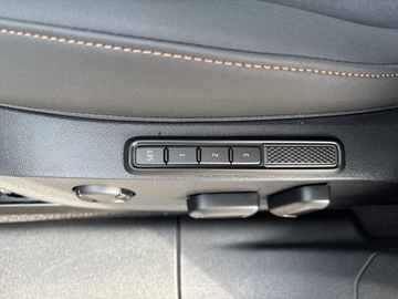 Cupra Terramar SUV 1.5 eTSI 150KM 2026 Cupra Terramar 1.5 eTSI 150 KM 7-biegowa automatyc, zdjęcie 10