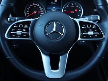 Mercedes GLC C253 SUV Facelifting 2.0 220d 194KM 2022 Mercedes GLC GLC 220 d 4MATIC, Salon Polska, zdjęcie 19