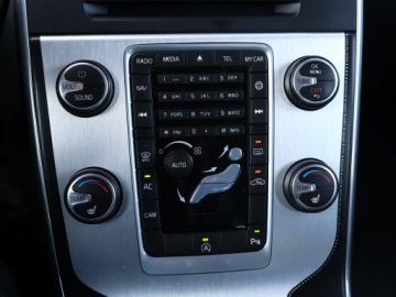 Volvo V60 I Kombi Facelifting 2.0 D2 DRIVE-E 120KM 2015 Volvo V60 D2 2.0, Serwis ASO, Skóra, Navi, Klima, zdjęcie 17