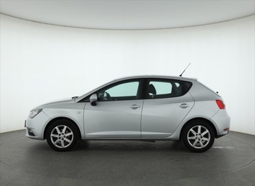 Seat Ibiza IV Hatchback 5d Facelifting 1.2 TSI 105KM 2015 Seat Ibiza 1.2 TSI, Salon Polska, Serwis ASO, zdjęcie 2